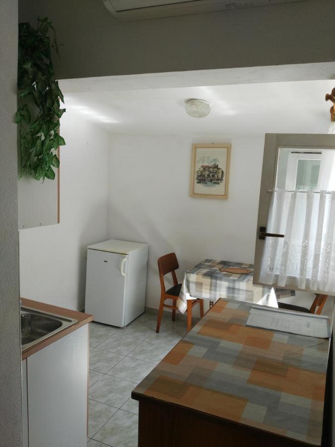 Apartmani Karuza Novalja Eksteriør bilde