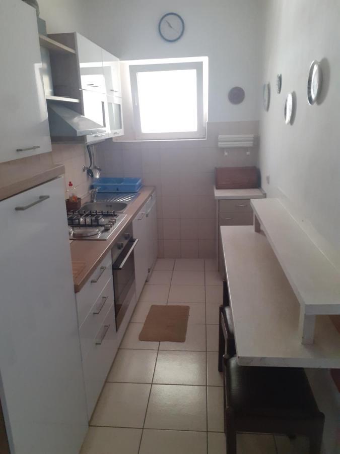 Apartmani Karuza Novalja Eksteriør bilde